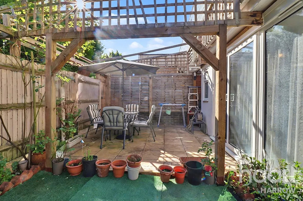 Robb Road, Stanmore, HA7, photo 25