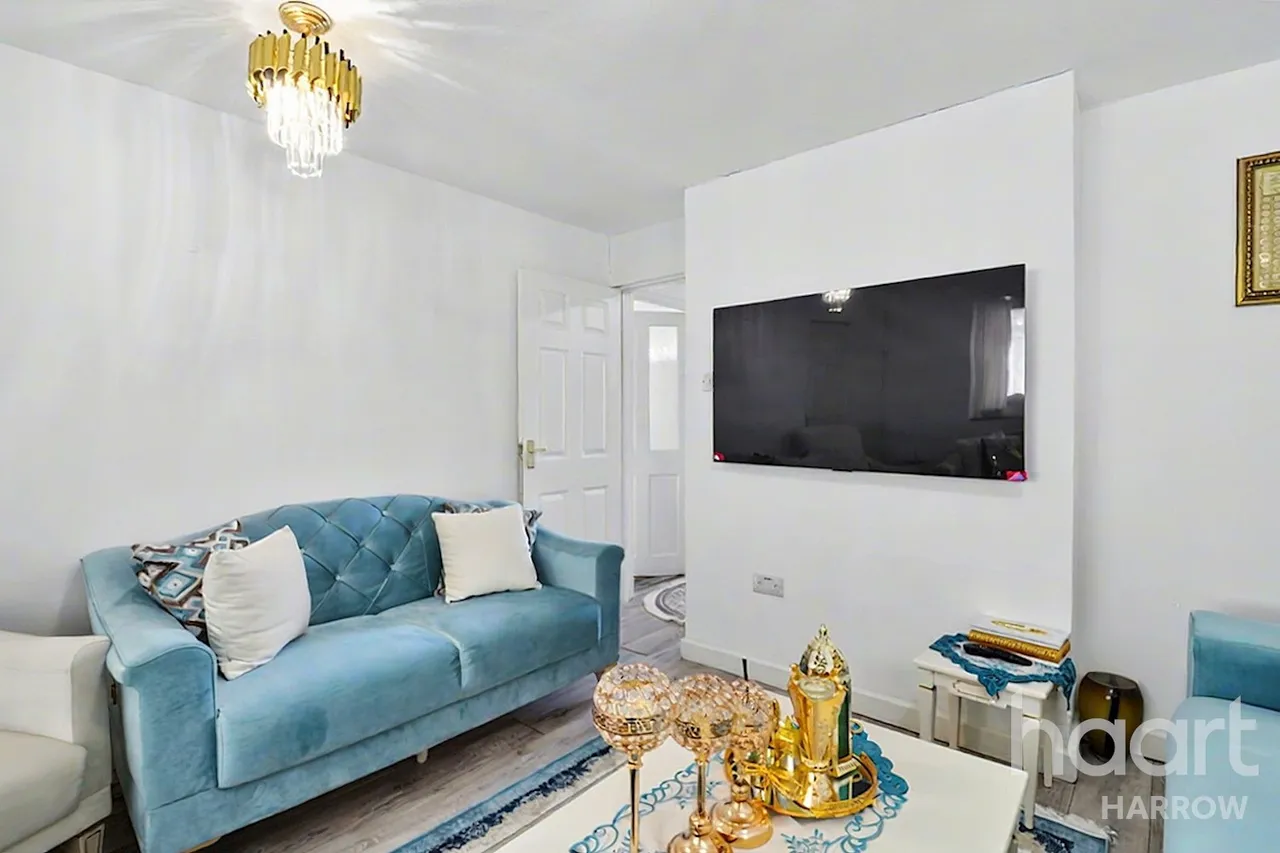 Robb Road, Stanmore, HA7, photo 13