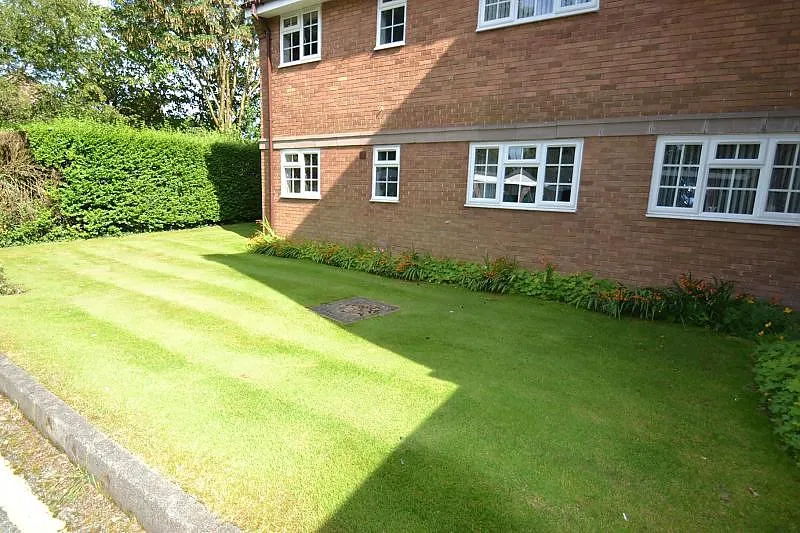 Pinewood Court, Sale, photo 7