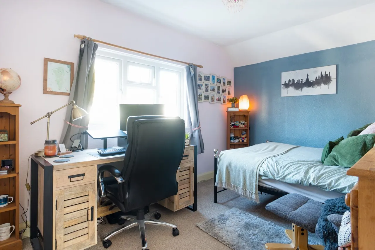 Trinity Square, Broadstairs, CT10, photo 11
