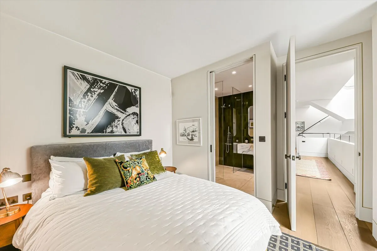 Millfield Lane, London, N6, photo 25