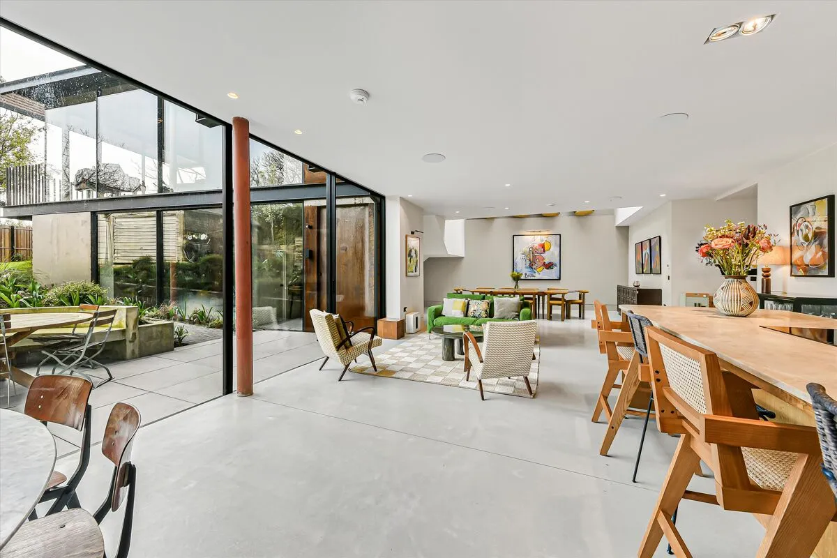 Millfield Lane, London, N6, photo 13