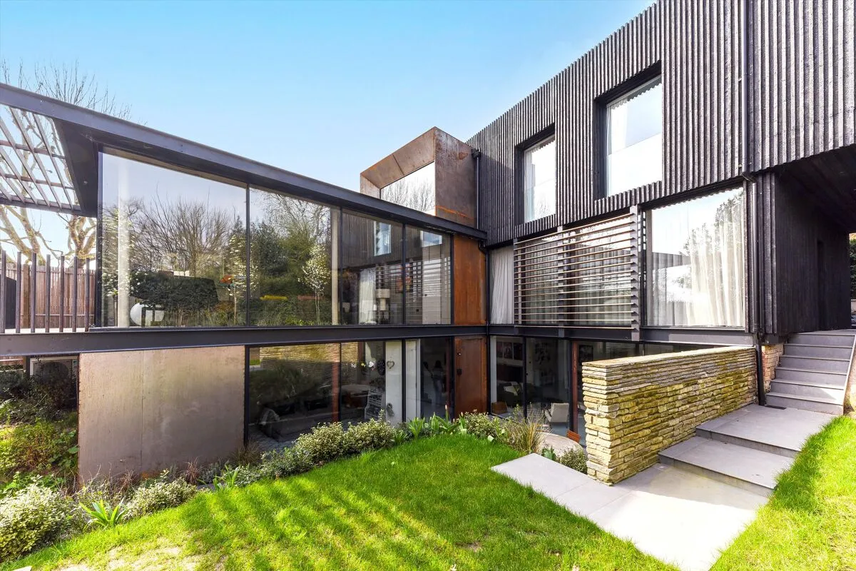 Millfield Lane, London, N6, photo 36