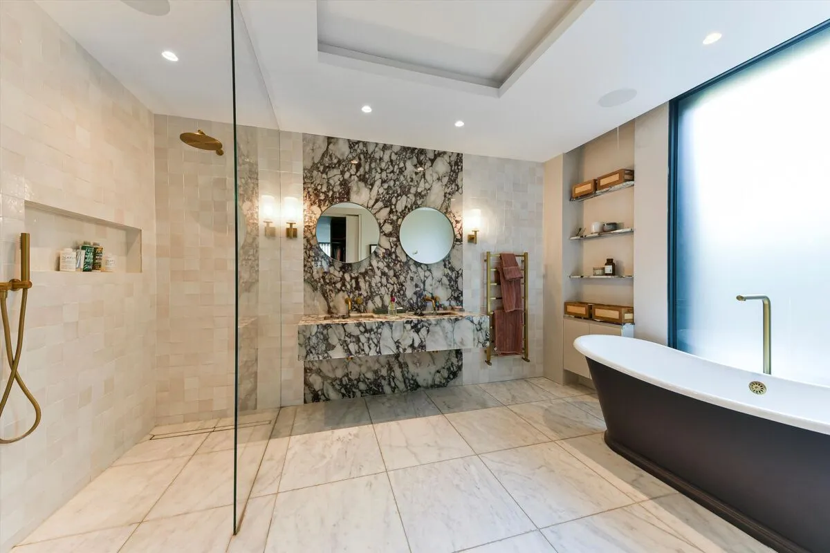 Millfield Lane, London, N6, photo 20