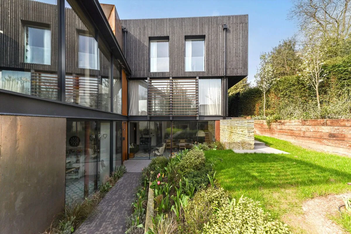 Millfield Lane, London, N6, photo 34