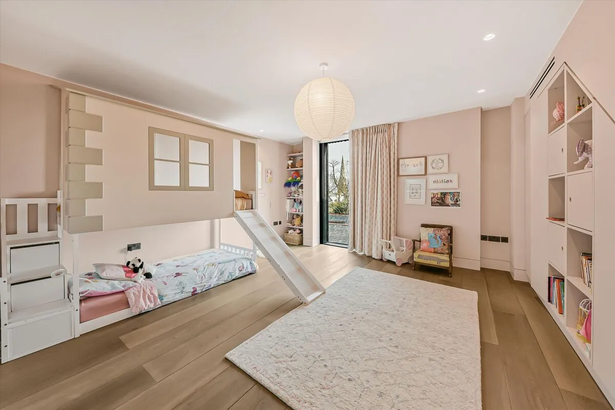 Millfield Lane, London, N6, photo 23