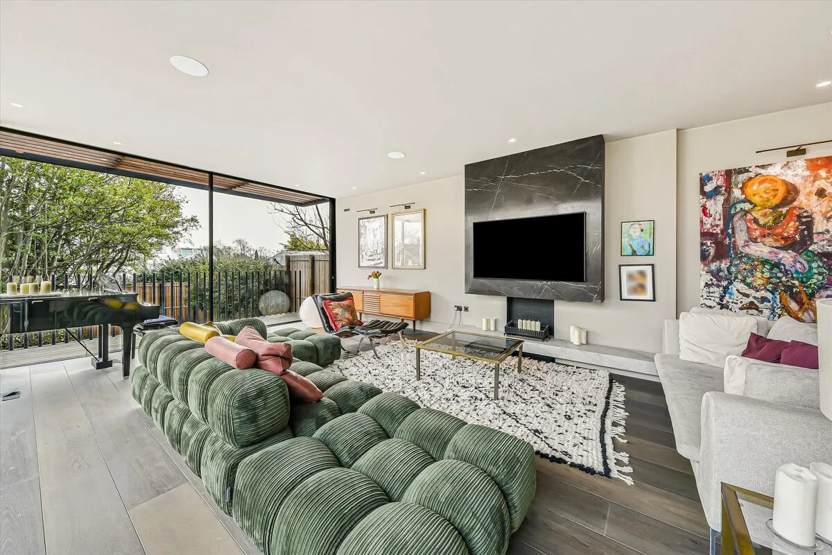 Millfield Lane, London, N6, photo 14
