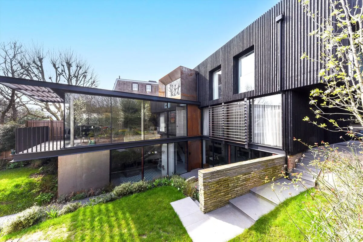 Millfield Lane, London, N6, photo 37