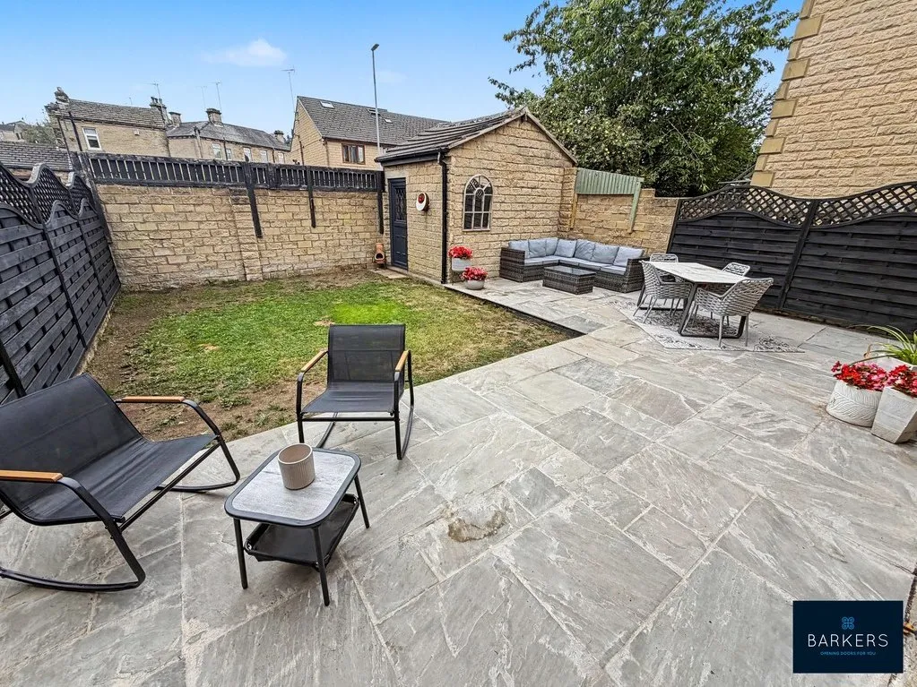 Teasel Close Oakenshaw, Bradford BD12 7DH, photo 5
