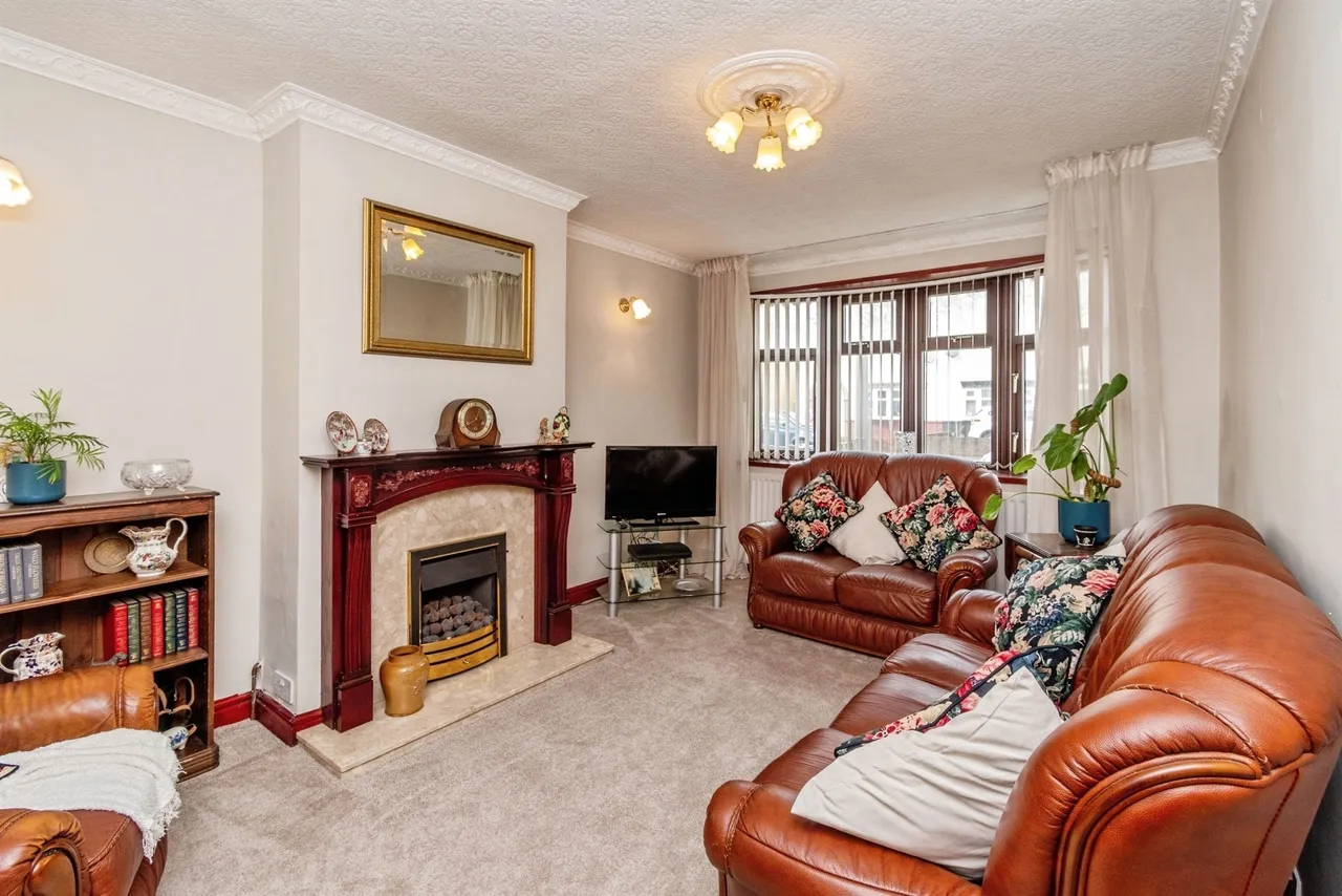 Collins Road, Wednesbury, WS10, photo 2