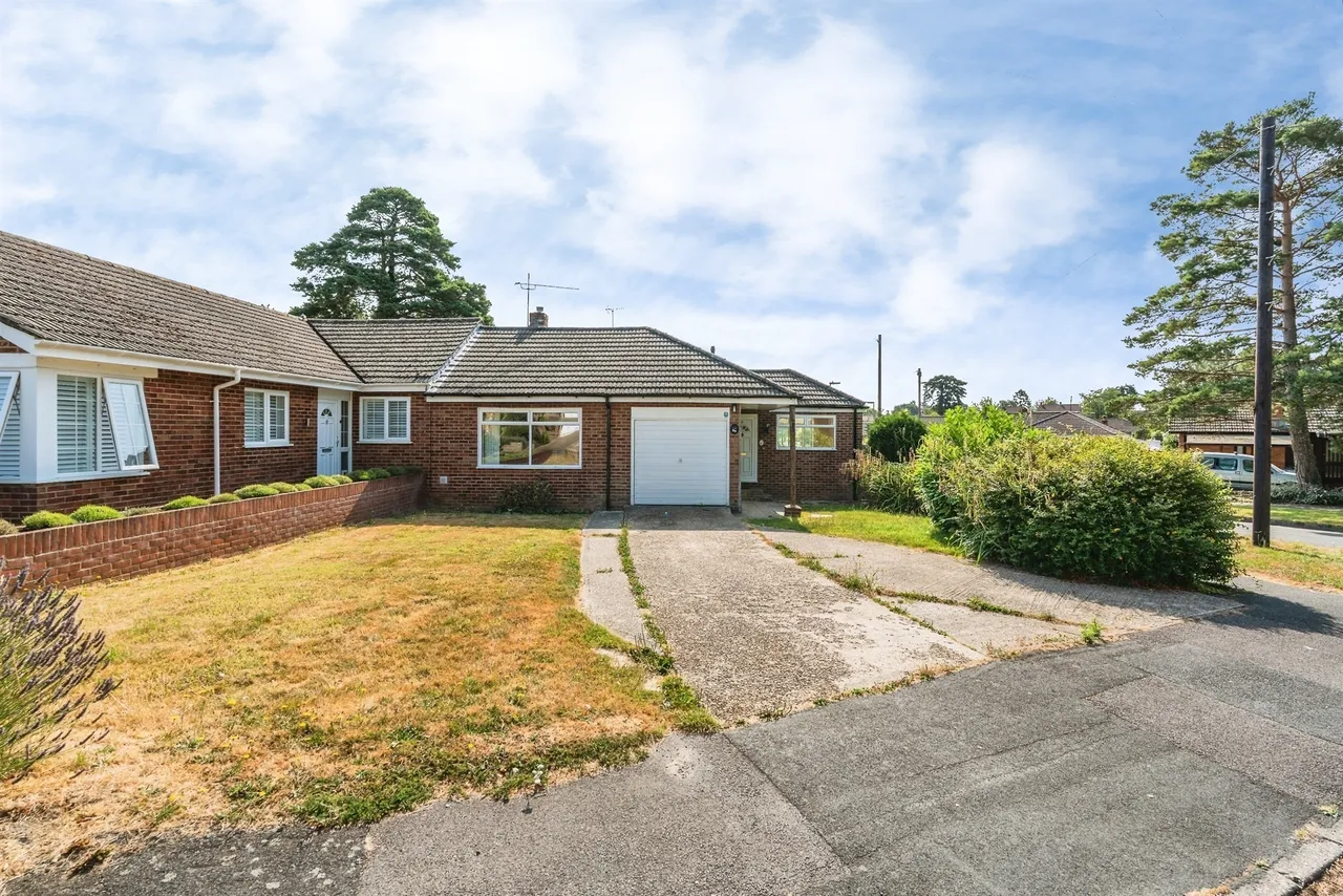 Willow Gardens, North Baddesley, SO52, photo 14