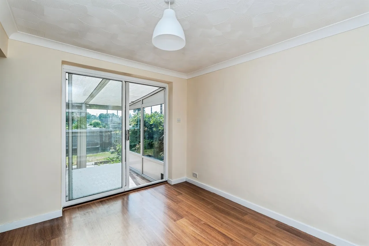 Willow Gardens, North Baddesley, SO52, photo 5