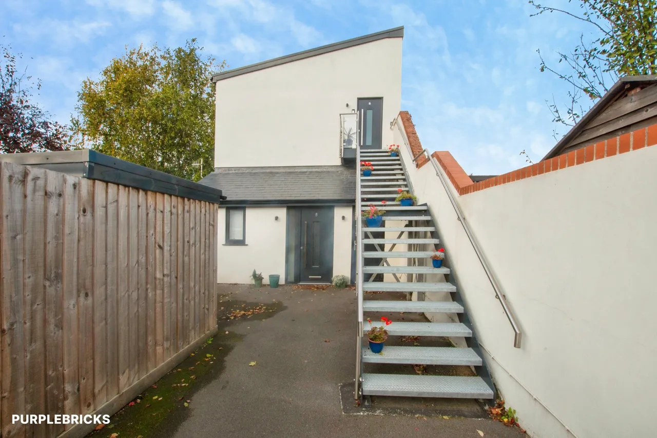 College Street, Salisbury, SP1, photo 16