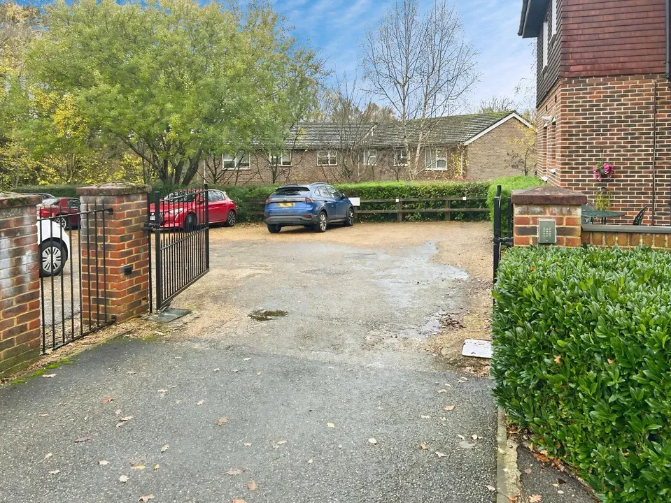 Church Street, Rudgwick, photo 8