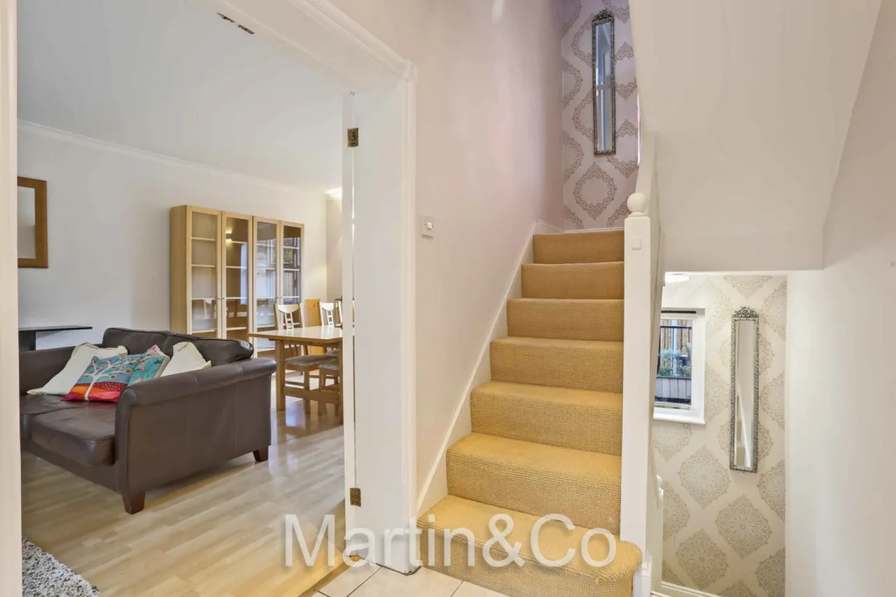 Sutton, SM2, photo 8