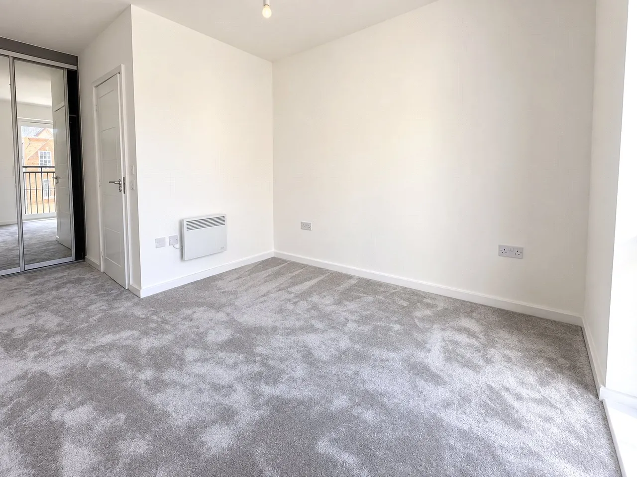 Nightingale Walk, Farnham, GU9, photo 6