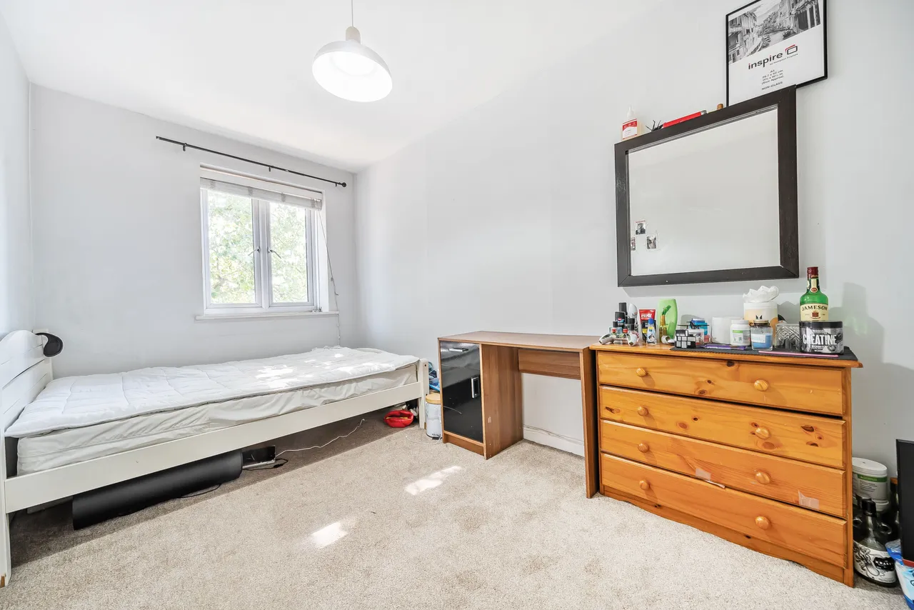 215b Wood Street, London, photo 5