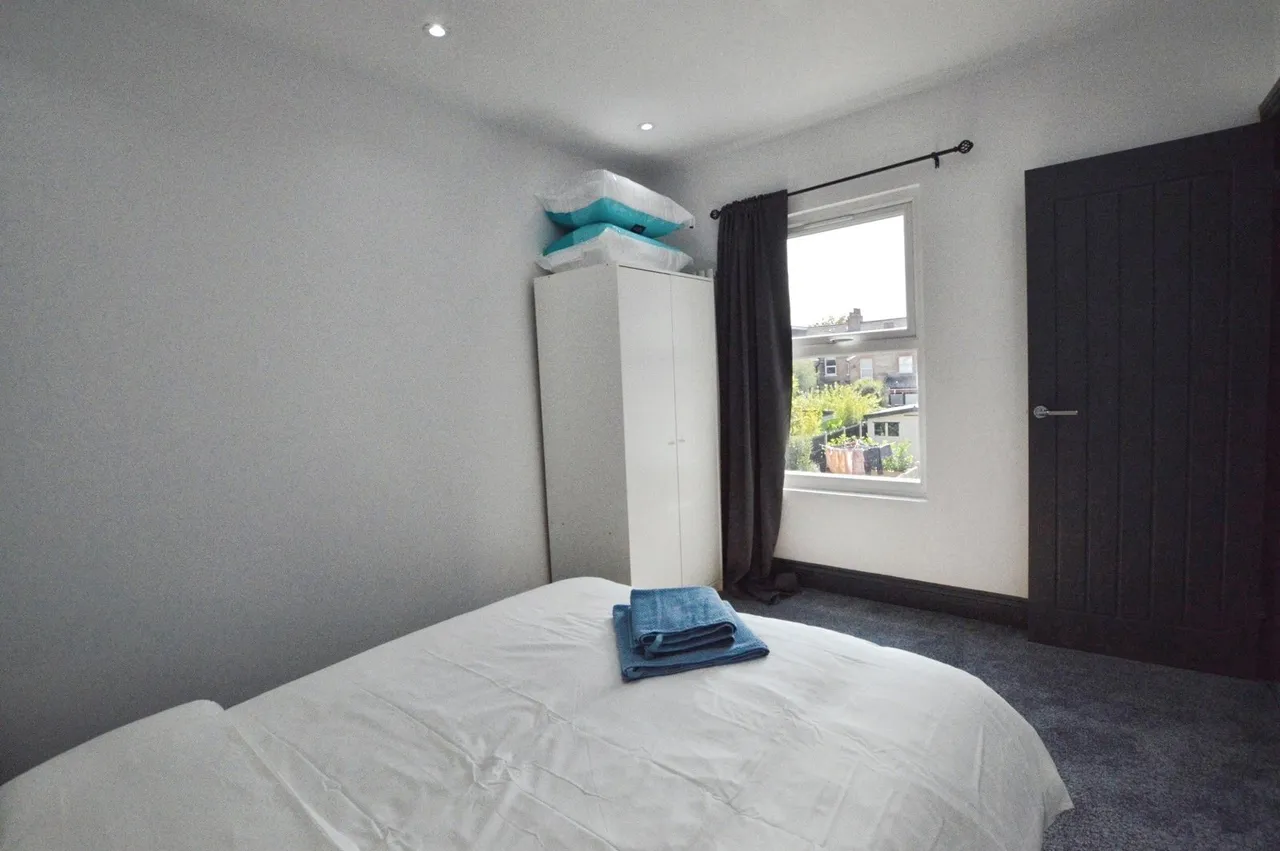 Park Lane, HORNCHURCH, Essex, RM11, photo 11