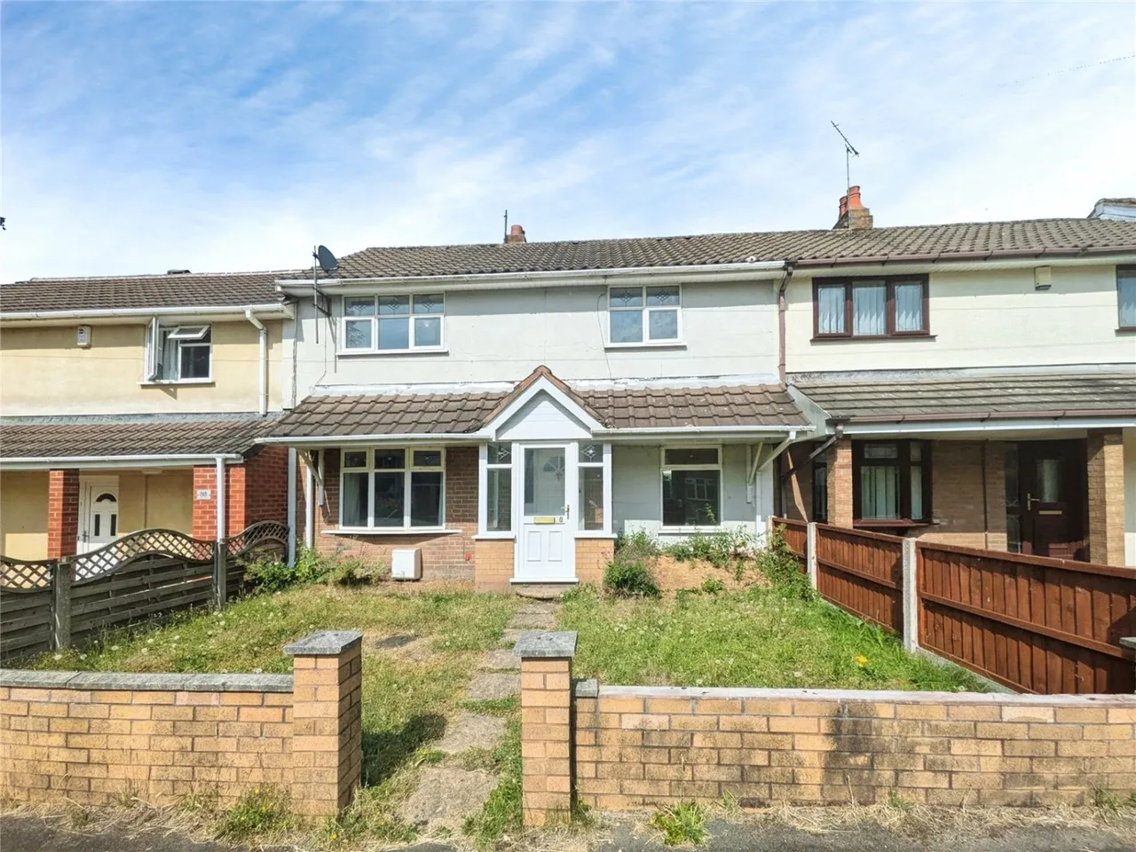 2 bed house for sale, Hilton Road, Featherstone, WV10
