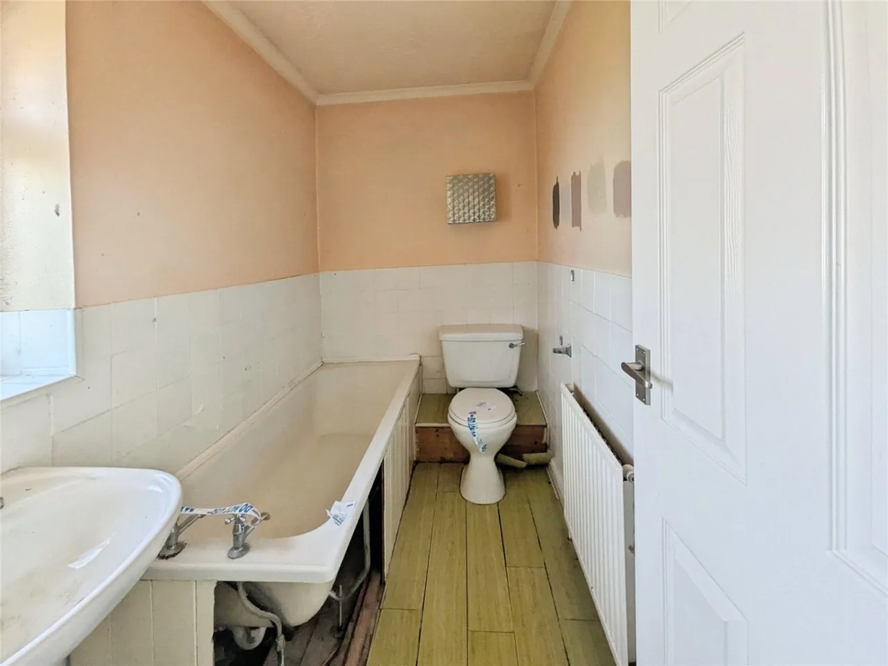 Hilton Road, Featherstone, WV10, photo 7