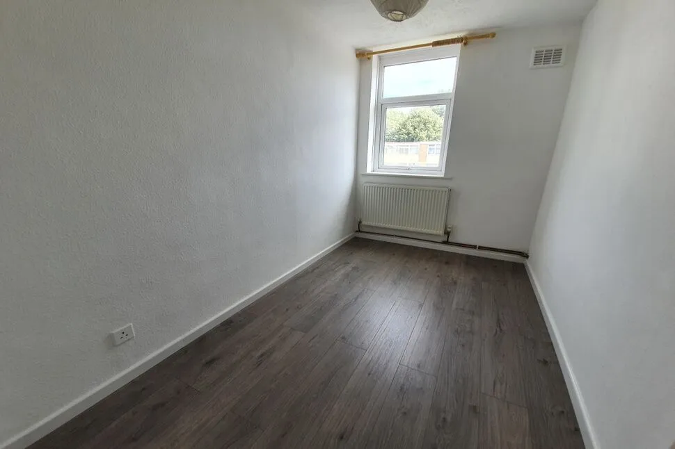 Culworth Court, Coventry, CV6, photo 3