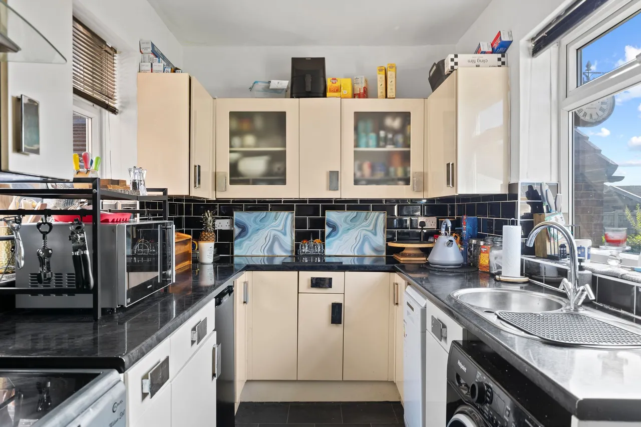 Penketh Road, Great Sankey, Warrington, Warrington, WA5 2TA, photo 6