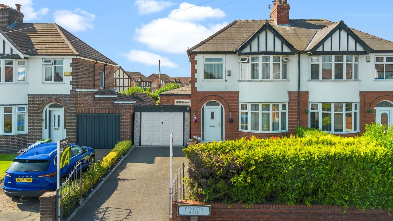 3 bed house for sale — Penketh Road, Great Sankey, Warrington, Warrington, WA5 2TA
