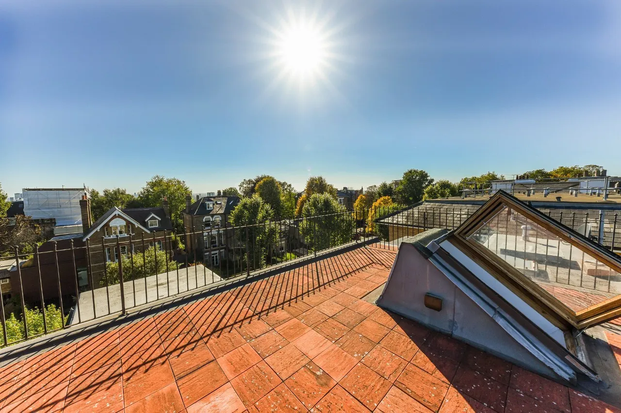 Thurlow Road, Hampstead, NW3, photo 22