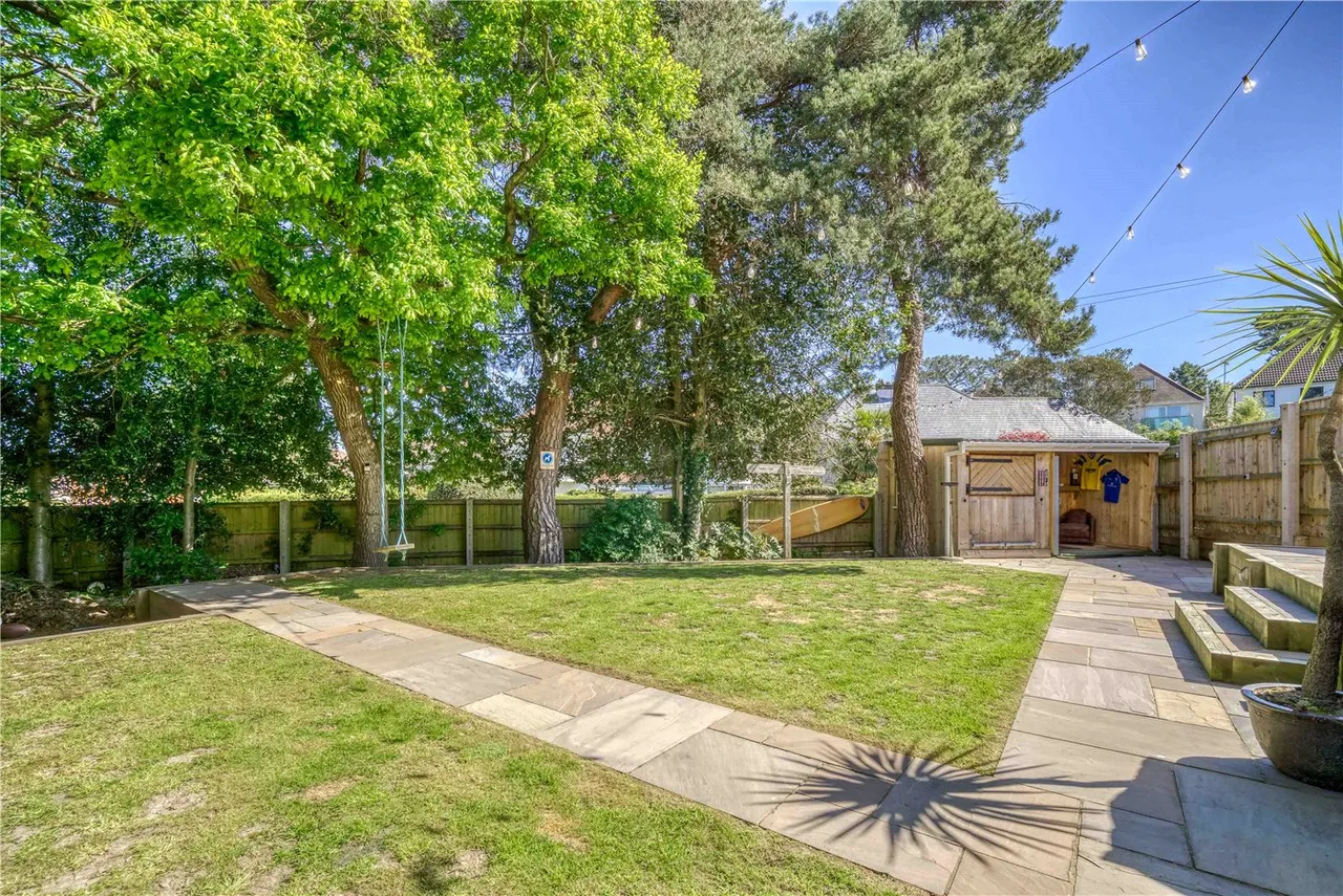 Mayfield Avenue, Lower Parkstone, Poole, BH14, photo 3