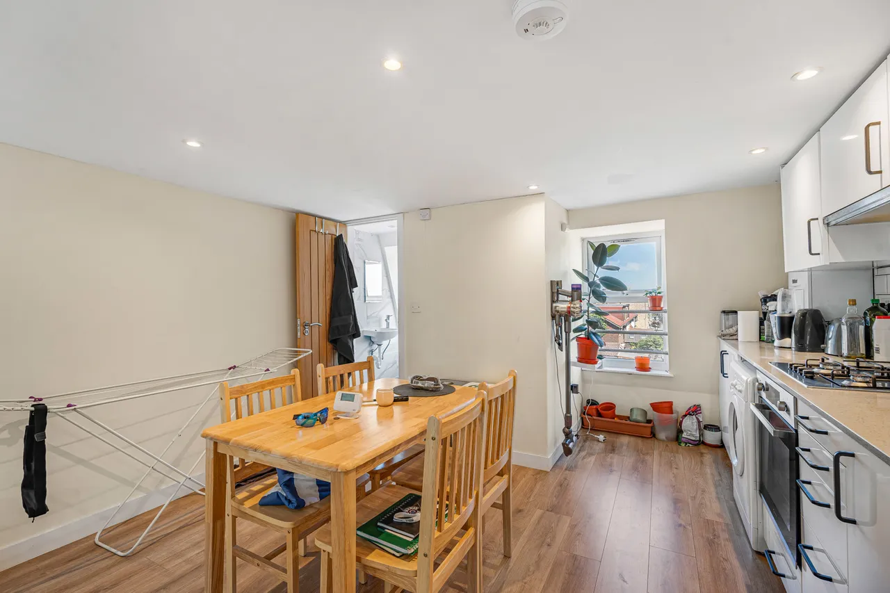 Trinity Road, London, SW17, photo 10
