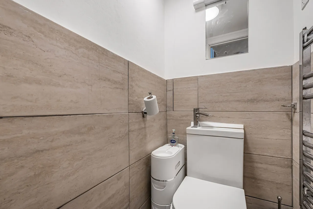 Trinity Road, London, SW17, photo 12