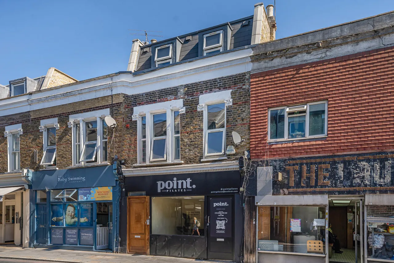 Trinity Road, London, SW17, photo 13