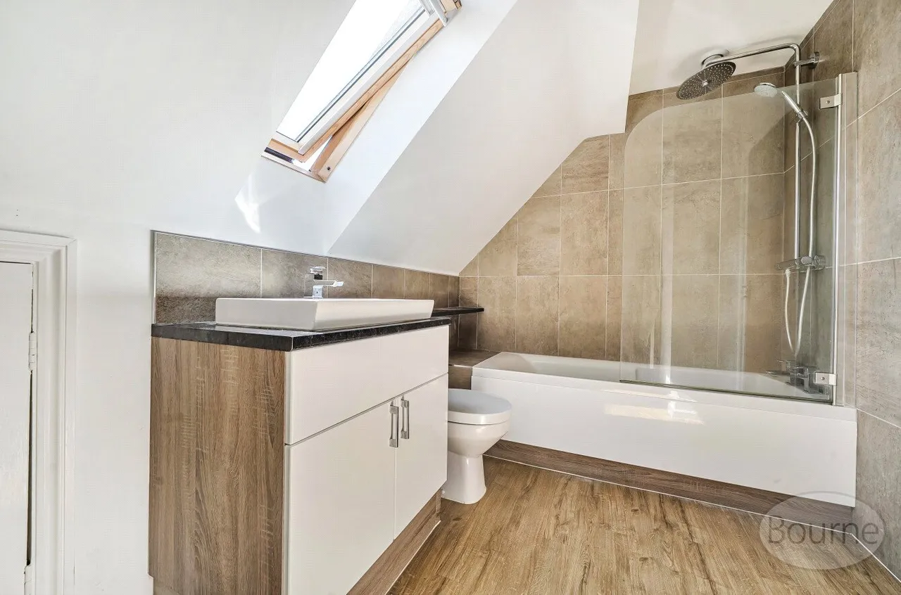 Meon Close, Petersfield, GU32, photo 8