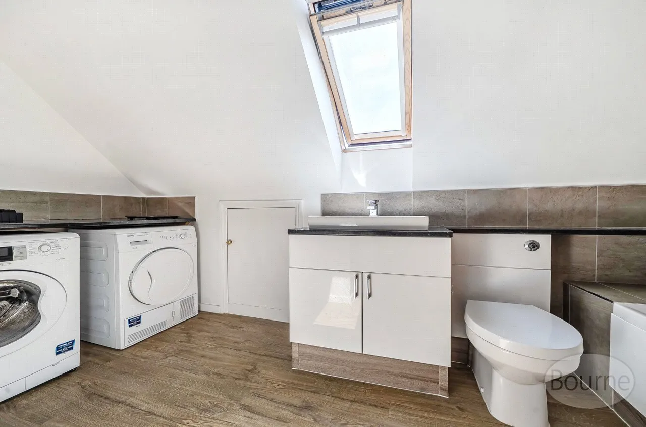 Meon Close, Petersfield, GU32, photo 7