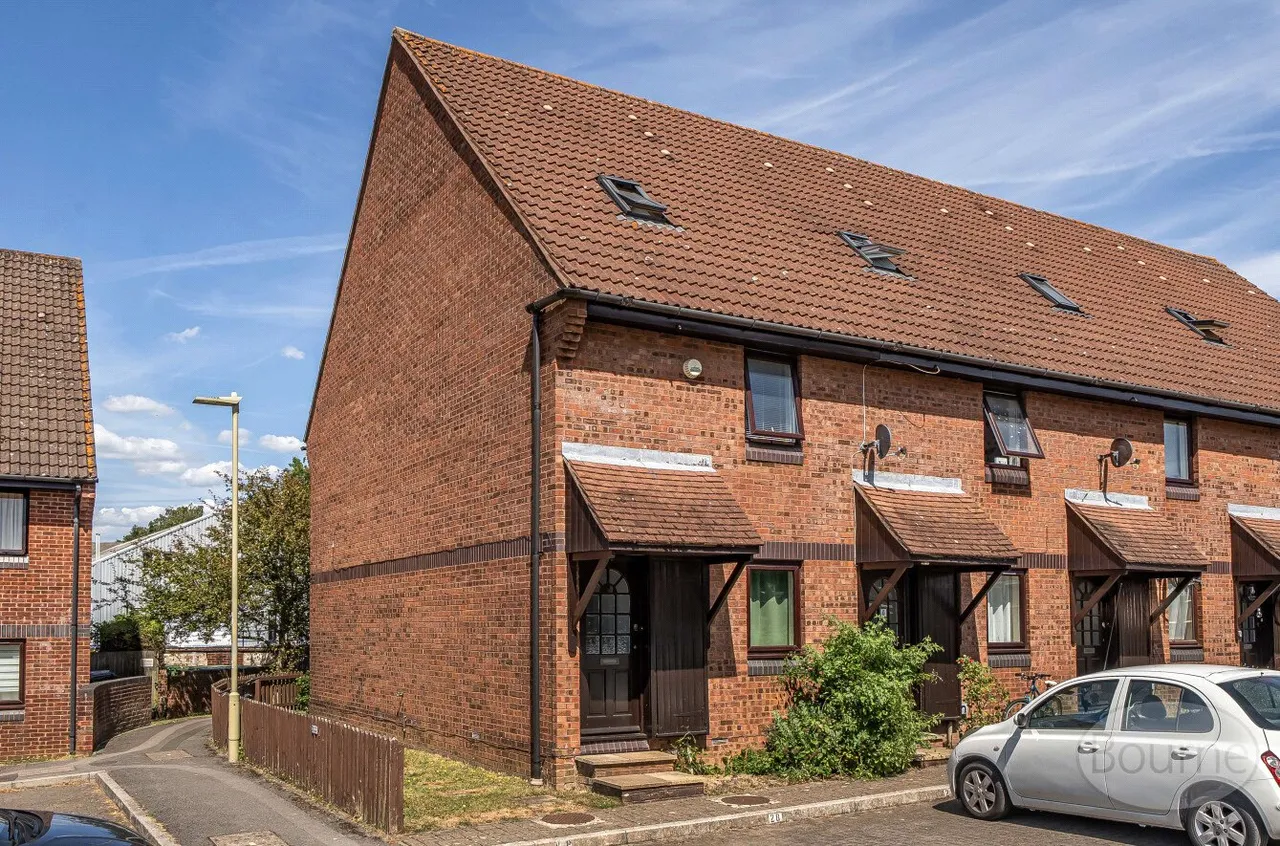 Meon Close, Petersfield, GU32, photo 14