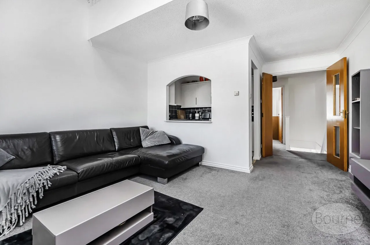 Meon Close, Petersfield, GU32, photo 18