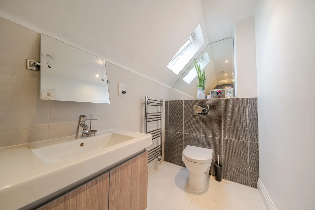 Norwood Road, Southall, UB2, photo 18