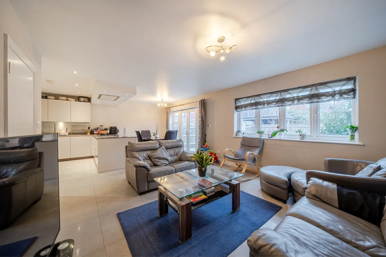 Norwood Road, Southall, UB2, photo 6