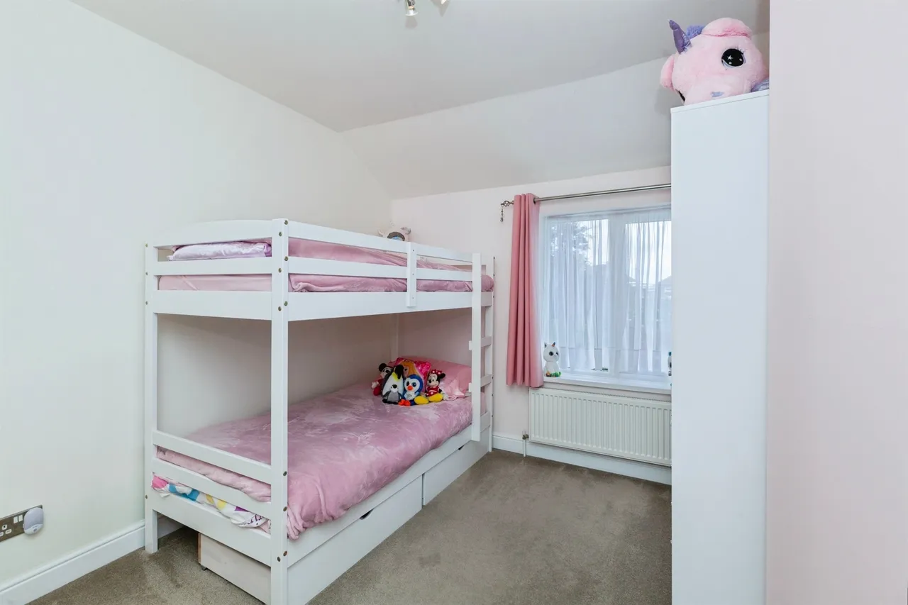 Northfield Avenue, Wigston, LE18, photo 14