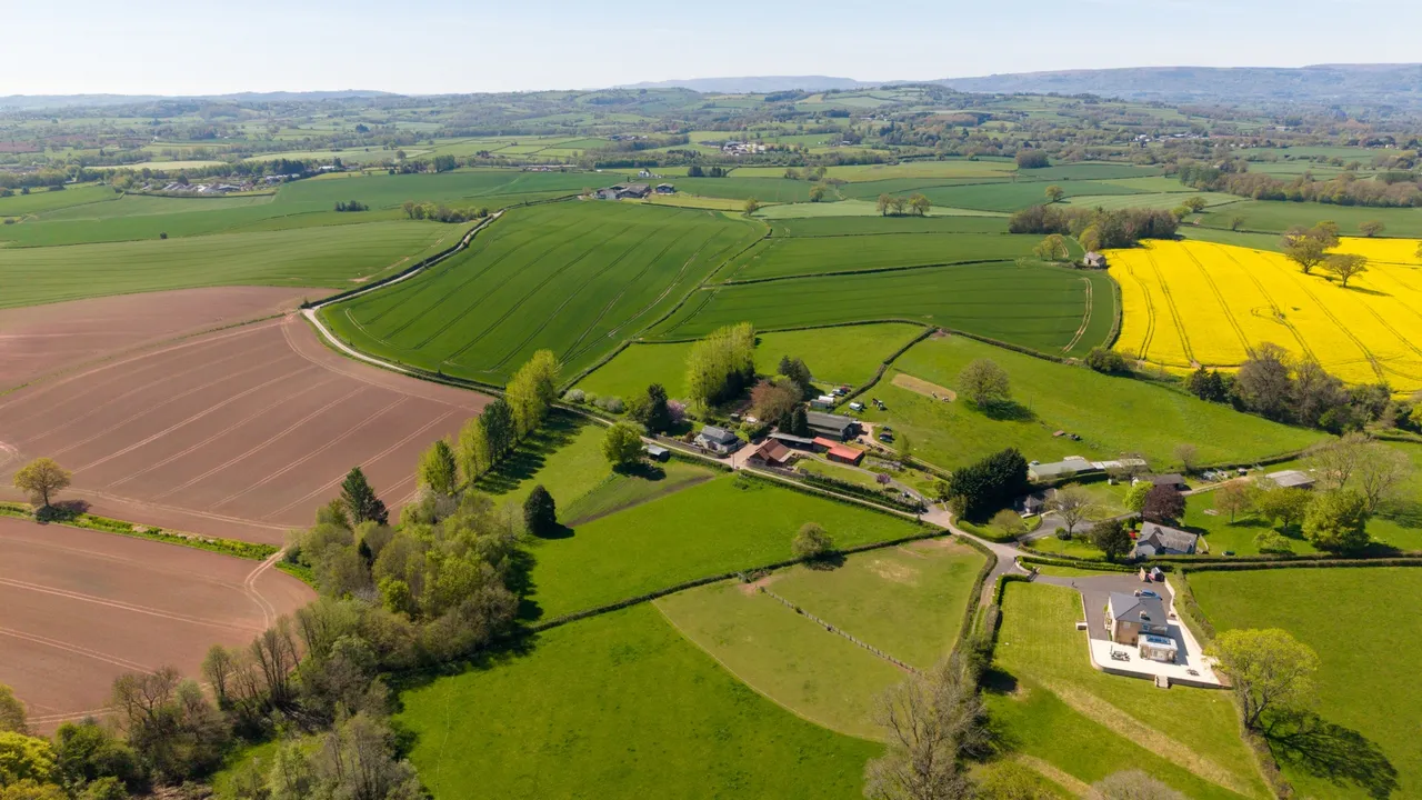 Tregare, Raglan, NP15, photo 8