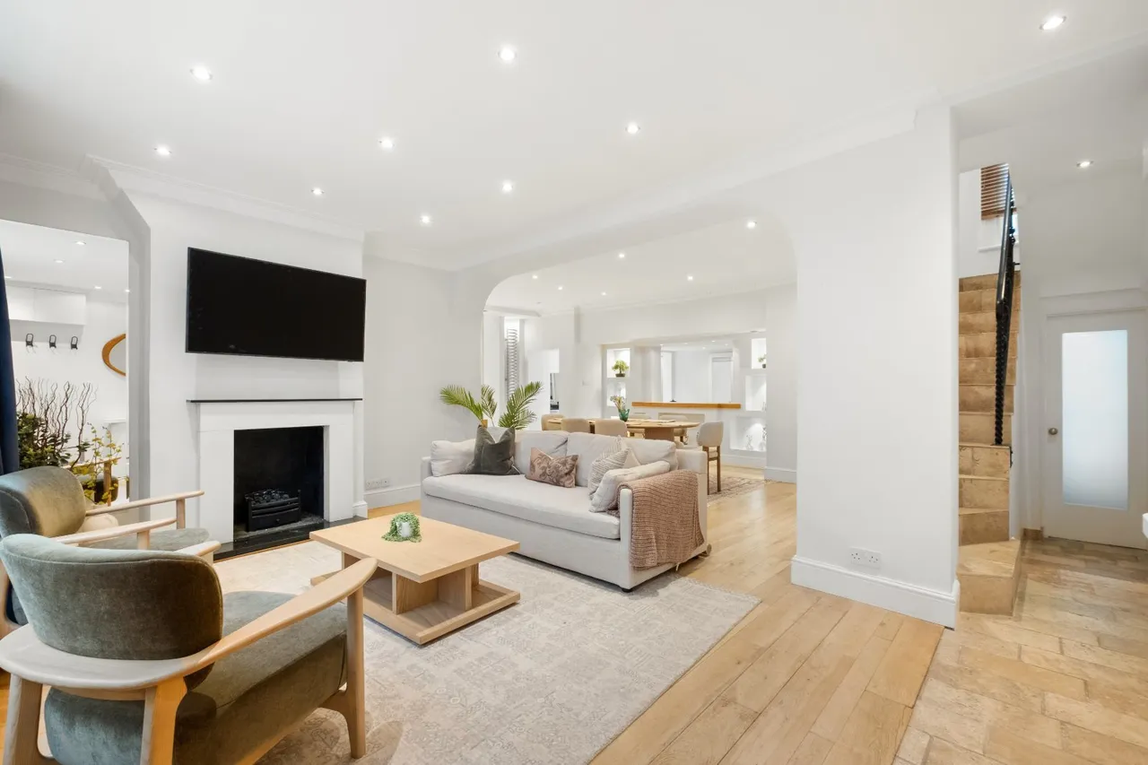 Childs Walk, Earls Court, SW5, photo 13