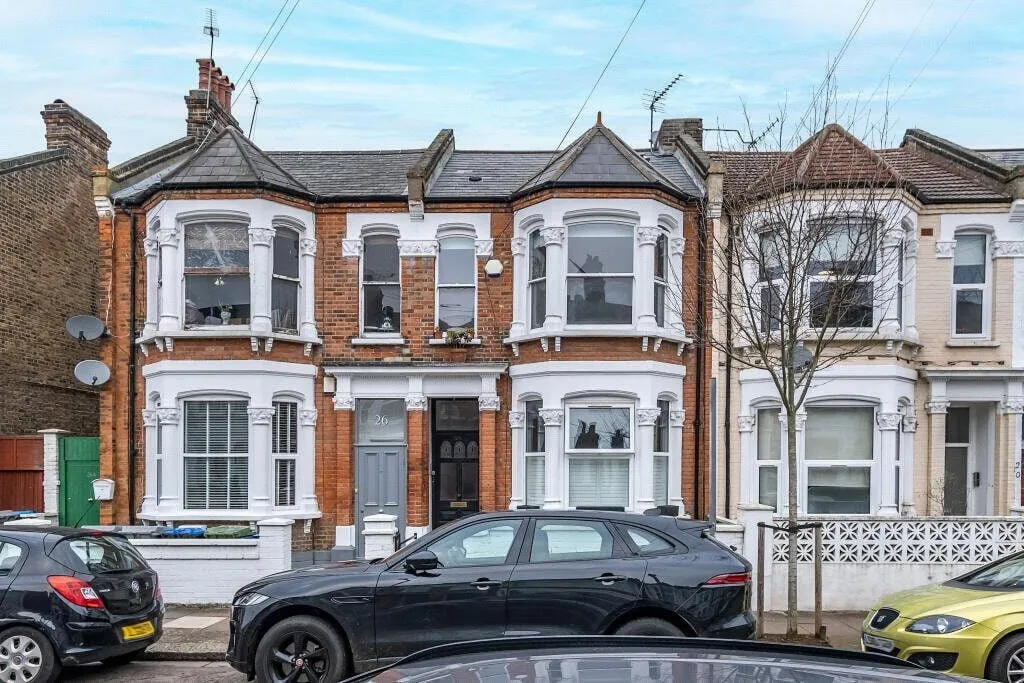 Leighton Gardens, London, NW10, photo 11