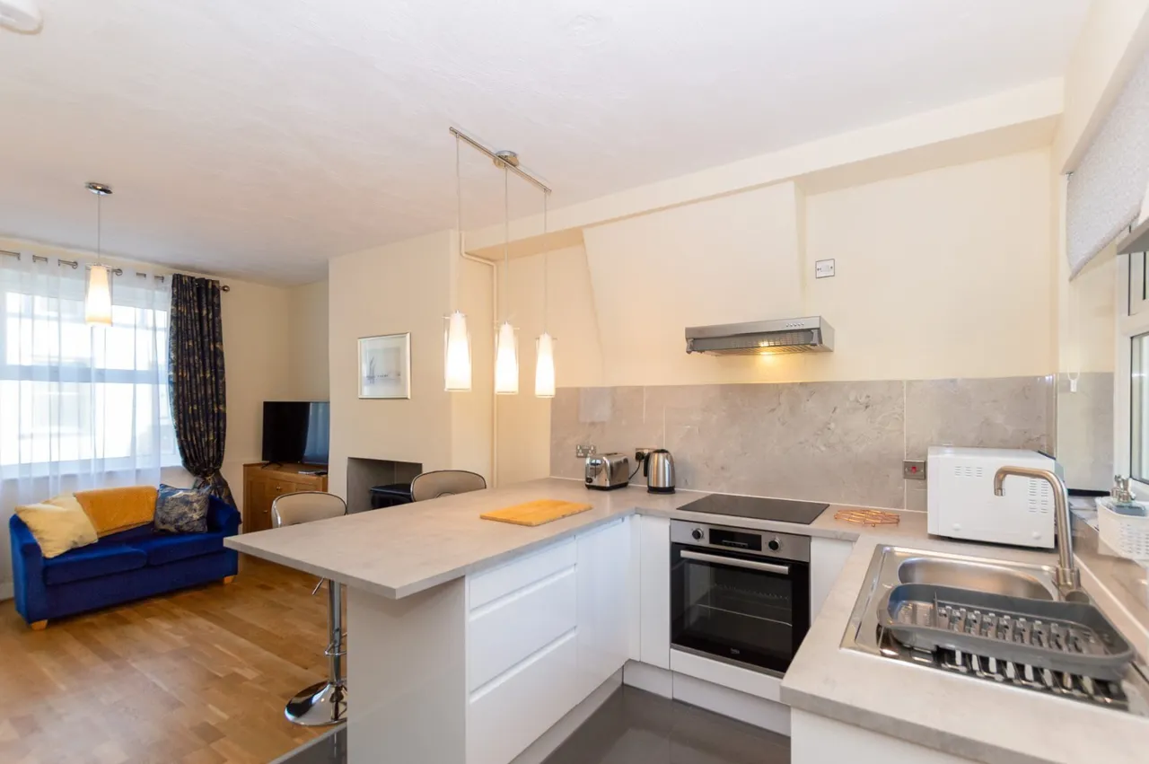 Glanafon Terrace, Conwy, LL32, photo 4
