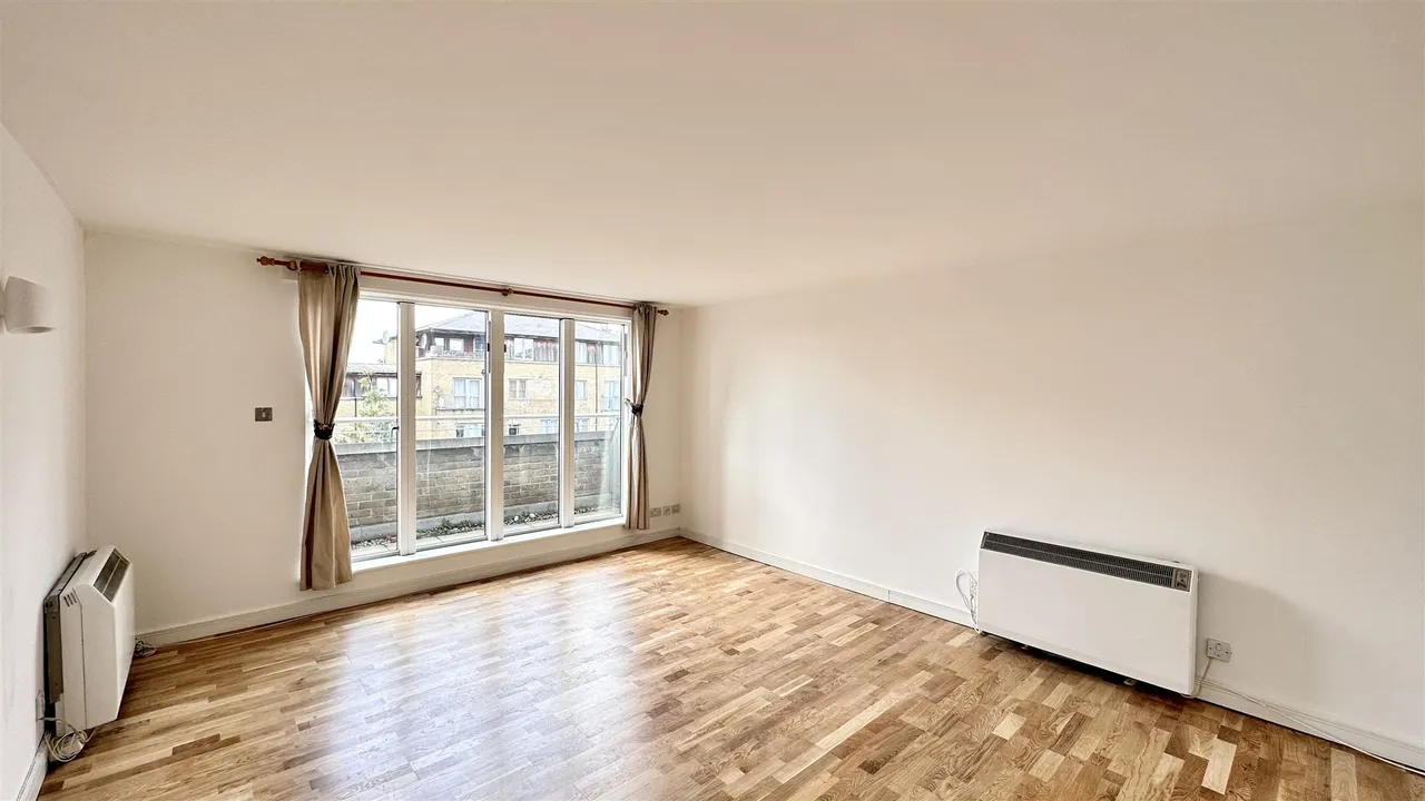 Willow Court, Admiral Walk, London, W9 3UB, photo 4