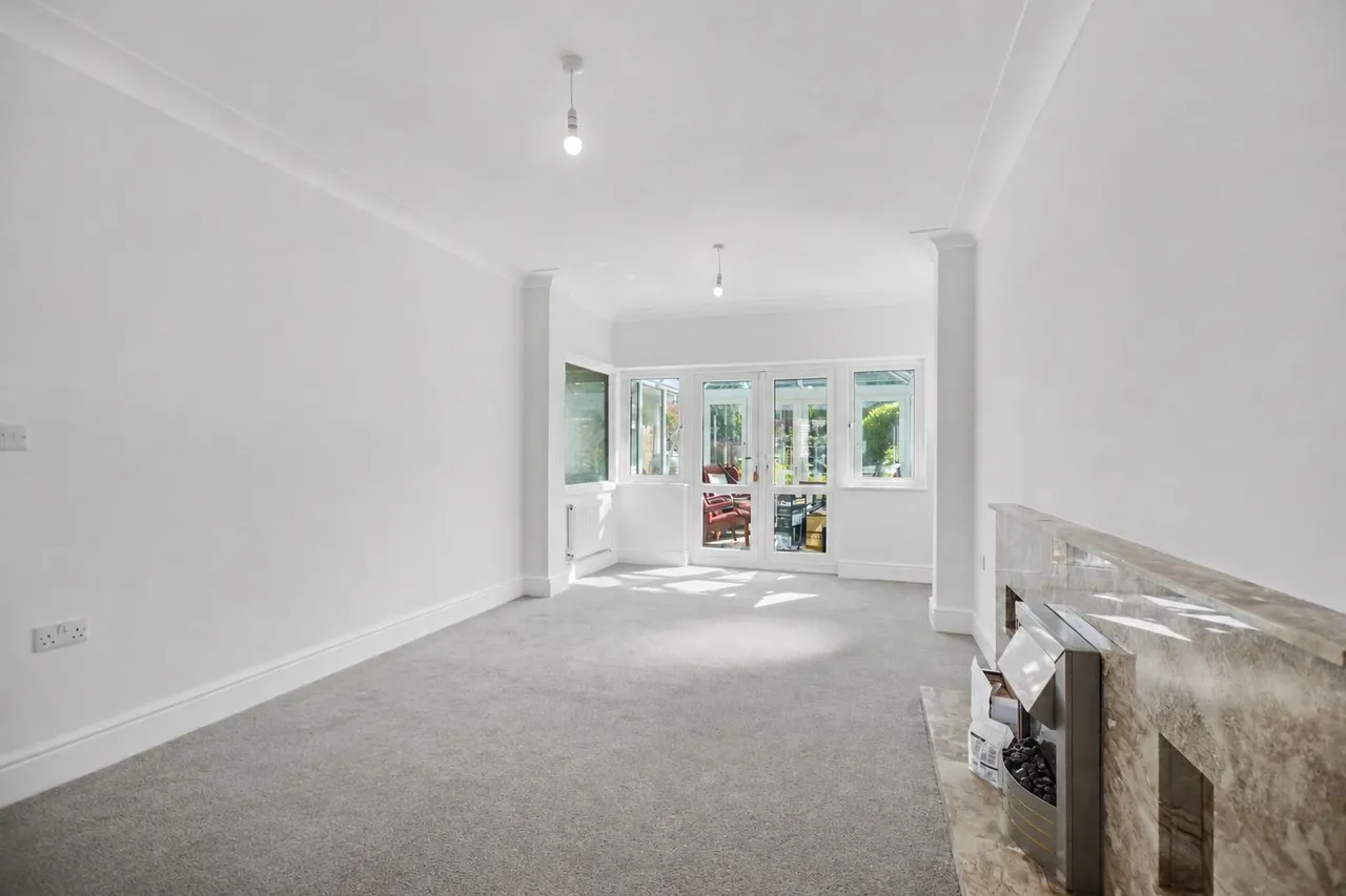 Trowell Grove, Long Eaton, NG10, photo 7