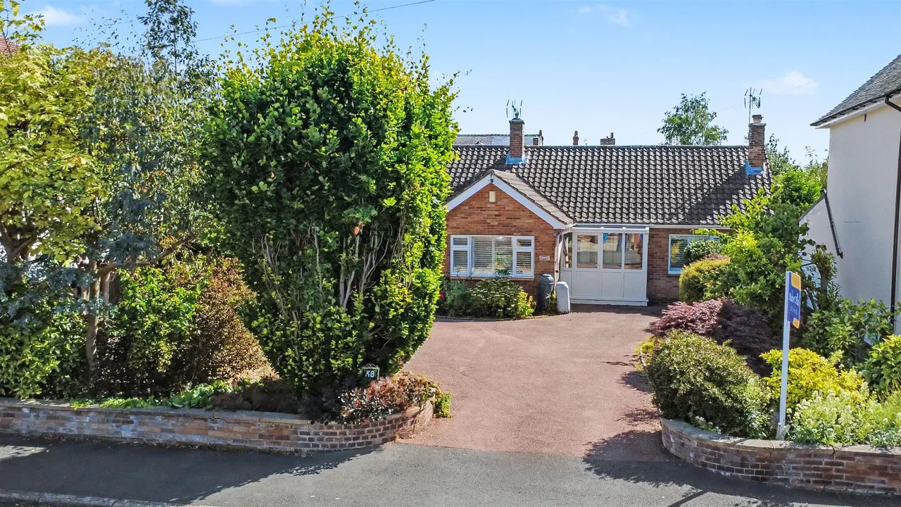 2 bed house for sale, Trowell Grove, Long Eaton, NG10