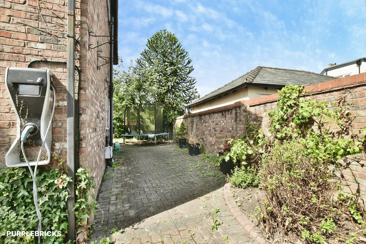 Grove Lane, Timperley, WA15, photo 17