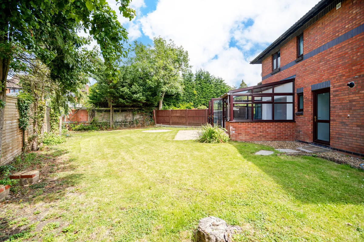 Milton Keynes, MK15, photo 8