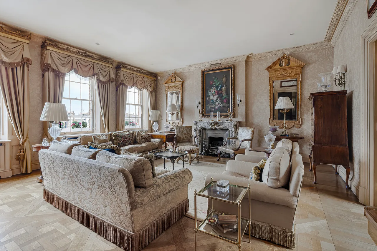 Chesham Place, Knightsbridge, London, photo 7