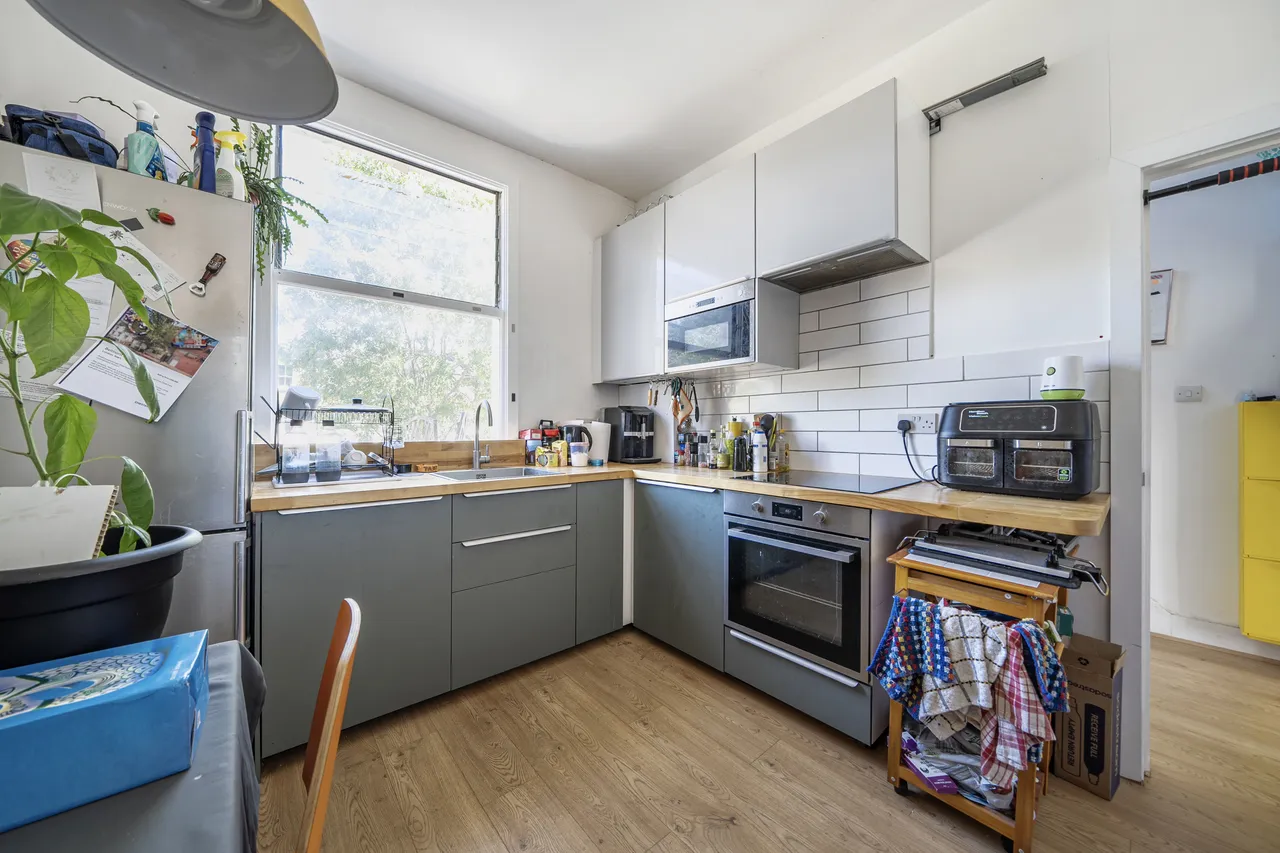170b Grafton Road, London, photo 4